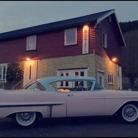 Rødseth Gårdsovernatting *