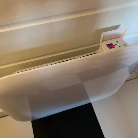 Rodseth Gardsovernatting * Molde