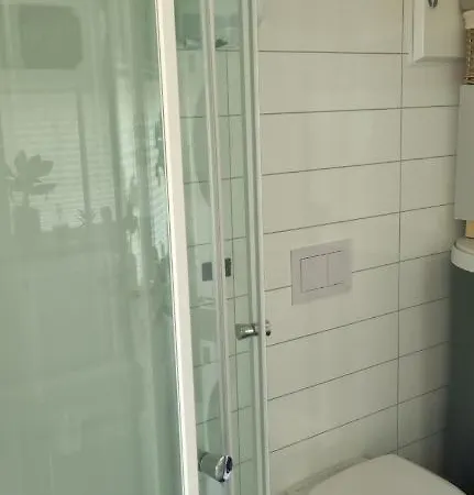 Rødseth Gårdsovernatting Lodger Molde