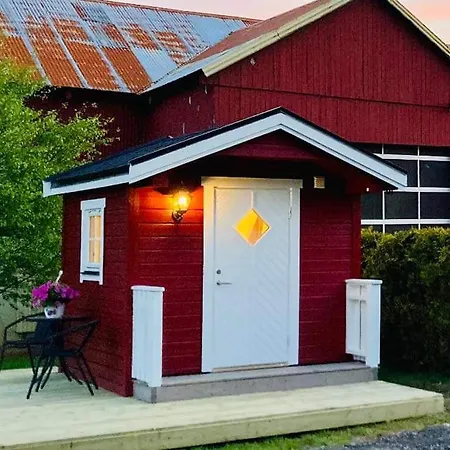 Rodseth Gardsovernatting Lodge Molde