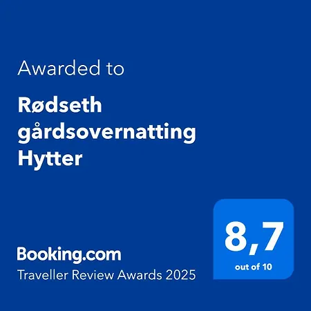 Rodseth Gardsovernatting Деревянный коттедж *