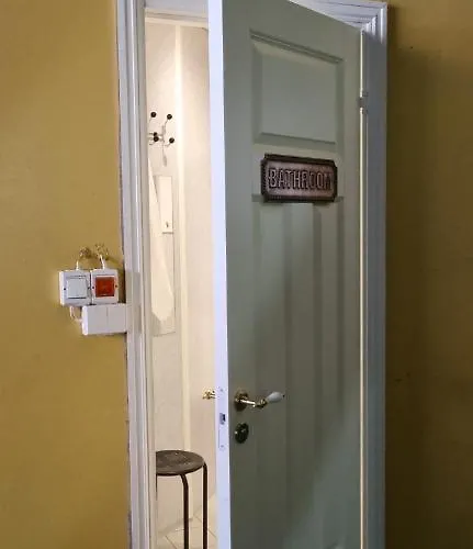 Rodseth Gardsovernatting Lodge *