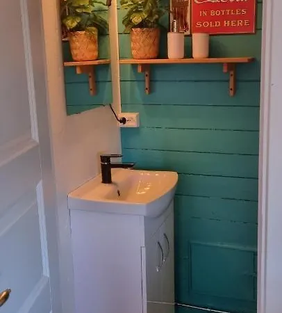 Rodseth Gardsovernatting ロッジ